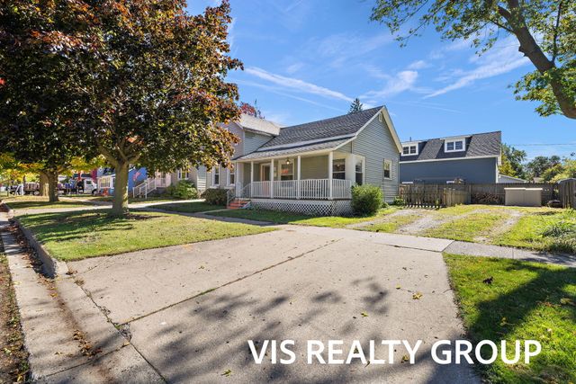 508 Monroe Avenue, Grand Haven, MI 49417