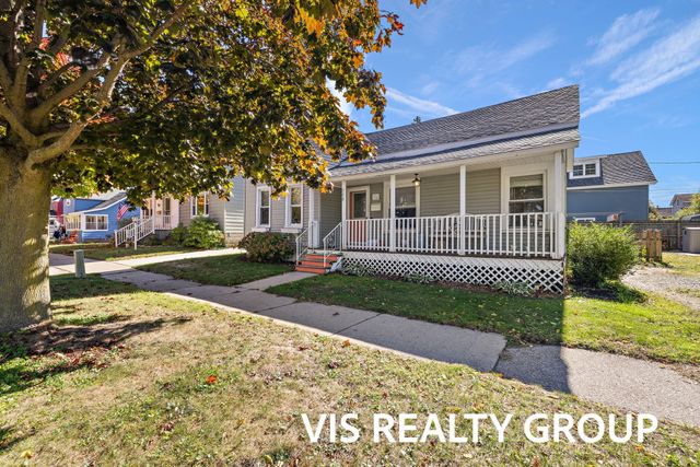508 Monroe Avenue, Grand Haven, MI 49417