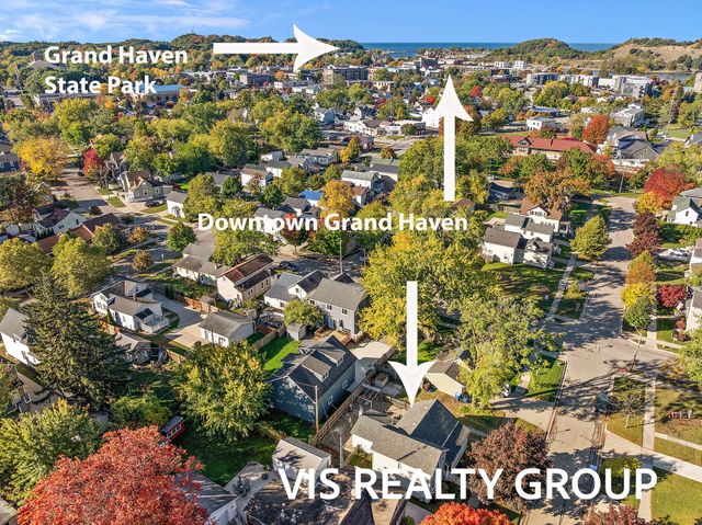 508 Monroe Avenue, Grand Haven, MI 49417