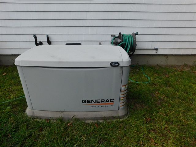 960 MAIN Street, Hopkinton, RI 02832