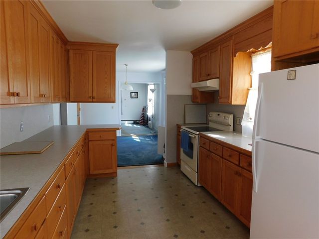 960 MAIN Street, Hopkinton, RI 02832