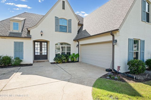7296 Fulton Square Drive, Olive Branch, MS 38654