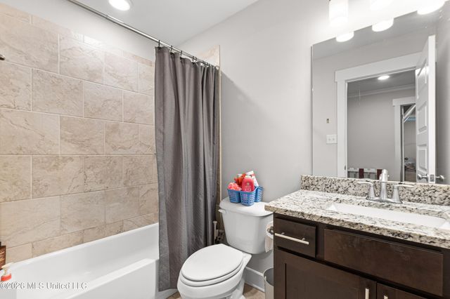 7296 Fulton Square Drive, Olive Branch, MS 38654