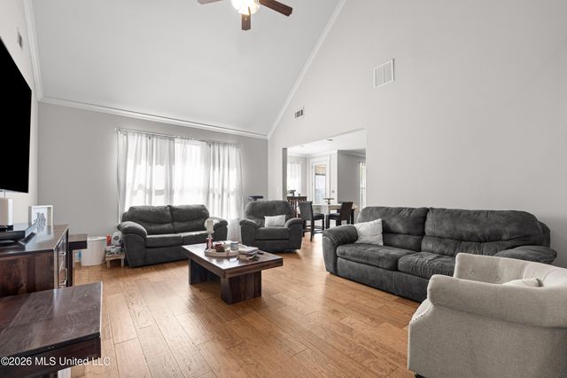 7296 Fulton Square Drive, Olive Branch, MS 38654