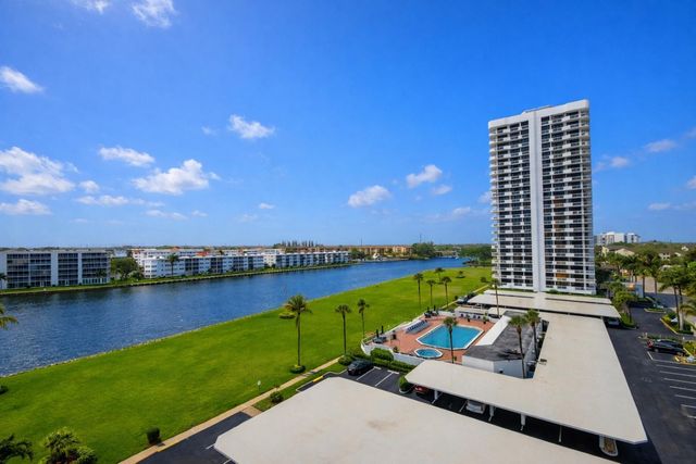 115 Lakeshore Drive 749, North Palm Beach, FL 33408