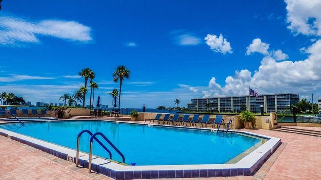 115 Lakeshore Drive 749, North Palm Beach, FL 33408