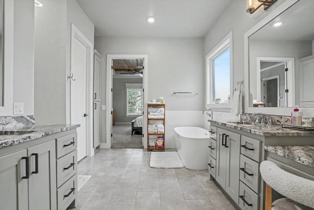 9388 S 279th East Avenue, Broken Arrow, OK 74014
