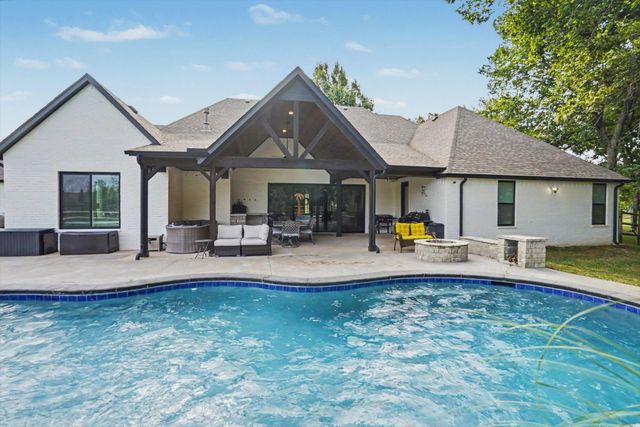 9388 S 279th East Avenue, Broken Arrow, OK 74014