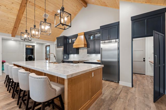 55275 E 298 Road 1, Monkey Island, OK 74331