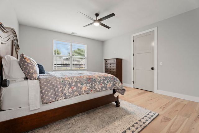 55275 E 298 Road 1, Monkey Island, OK 74331