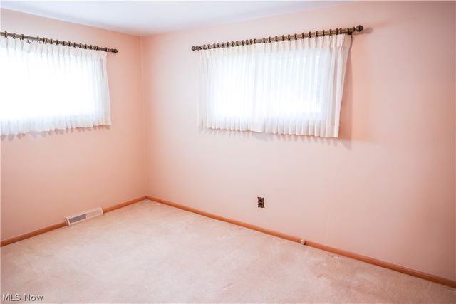 11517 Fordham Road, Garfield Heights, OH 44125