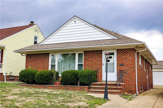 11517 Fordham Road, Garfield Heights, OH 44125