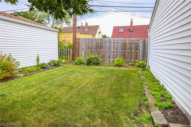 11517 Fordham Road, Garfield Heights, OH 44125