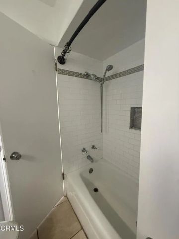 1064 Bangor, Ventura, CA 93001