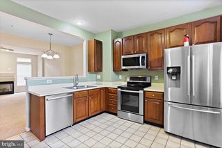 570 EISENHOWER DR, Frederick, MD 21703