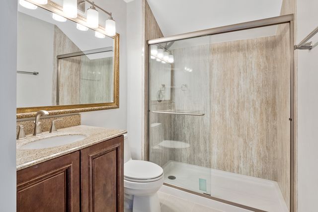 450 Bridle Trail 450, Wheeling, IL 60090