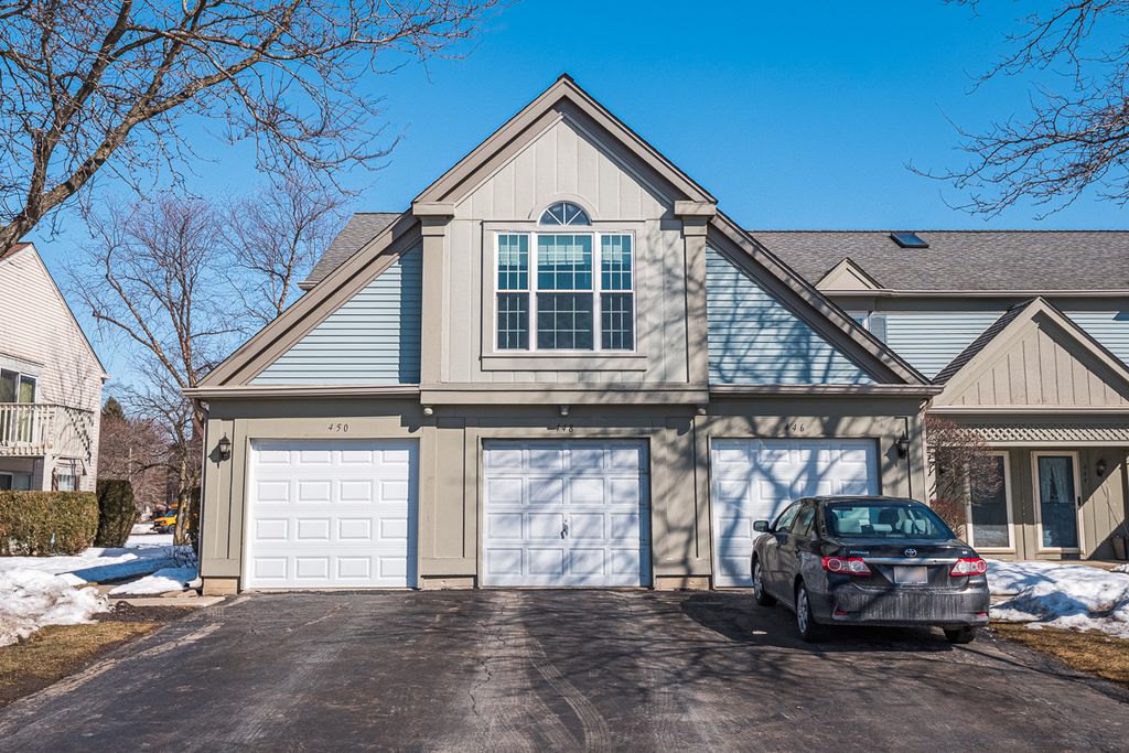 450 Bridle Trail 450, Wheeling, IL 60090