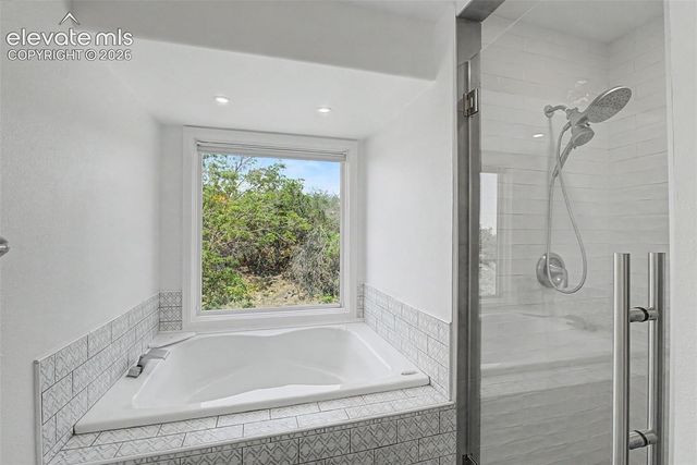 3645 Saddle Rock Road, Colorado Springs, CO 80918