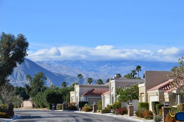 41691 Kansas Street, Palm Desert, CA 92211