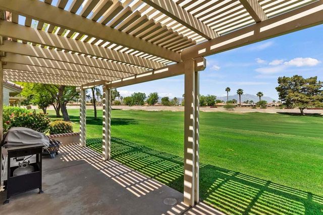 41691 Kansas Street, Palm Desert, CA 92211
