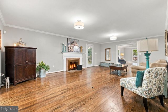 10080 GREENWICH WOOD DR, Nokesville, VA 20181