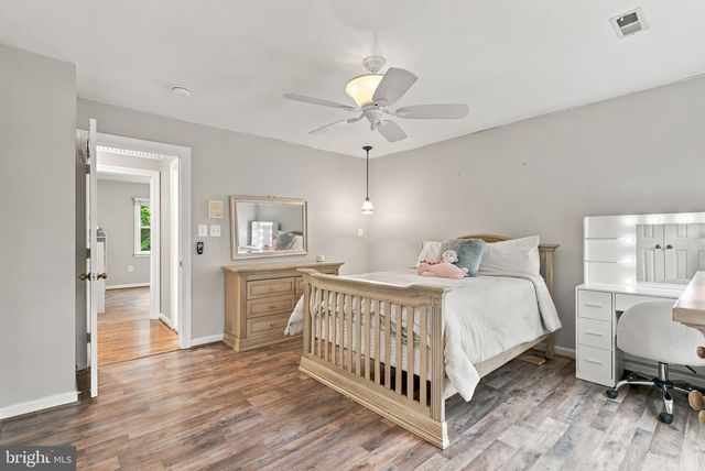 10080 GREENWICH WOOD DR, Nokesville, VA 20181