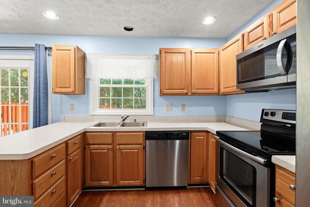 2180 COMMISSARY CIR, Odenton, MD 21113