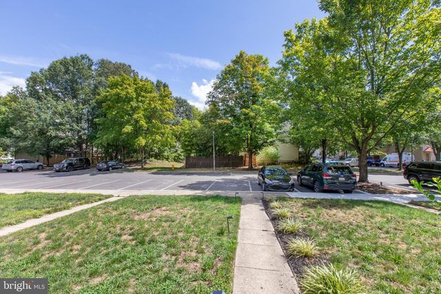 2180 COMMISSARY CIR, Odenton, MD 21113