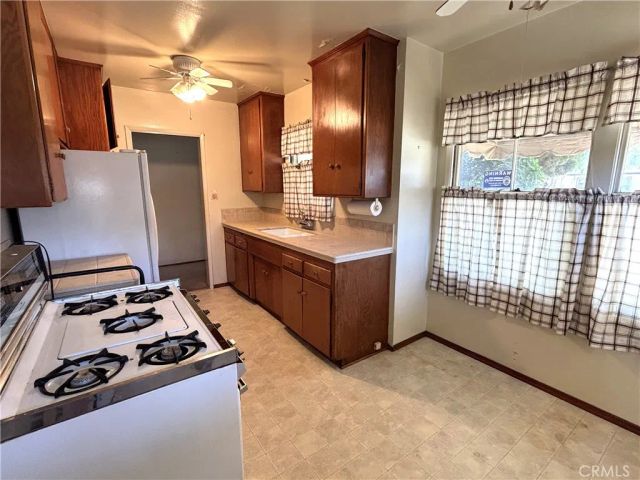 2771 Rutgers, Long Beach, CA 90815