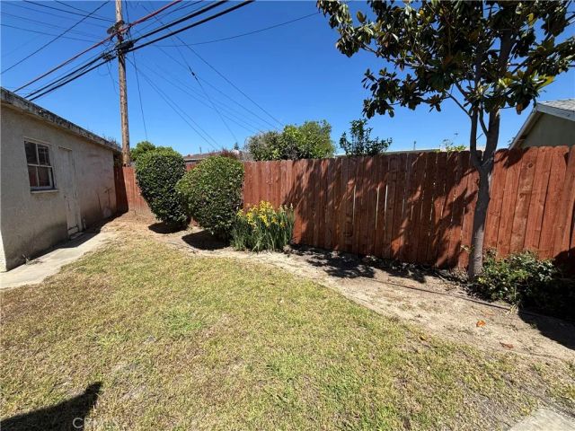 2771 Rutgers, Long Beach, CA 90815