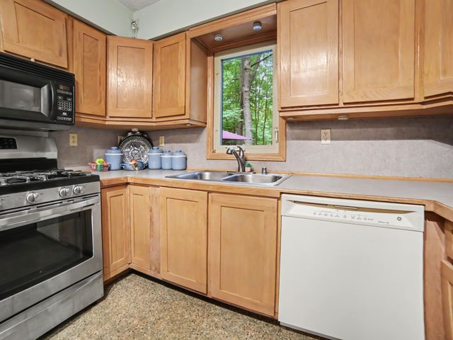 3995 Jay Road, Fruitland Twp, MI 49461