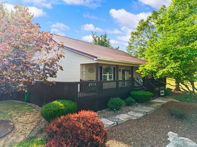 298 Forest Ridge Road, Bronston, KY 42518