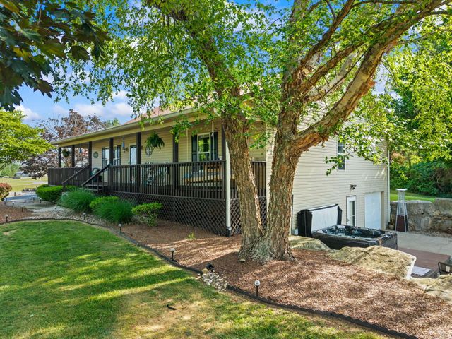 298 Forest Ridge Road, Bronston, KY 42518