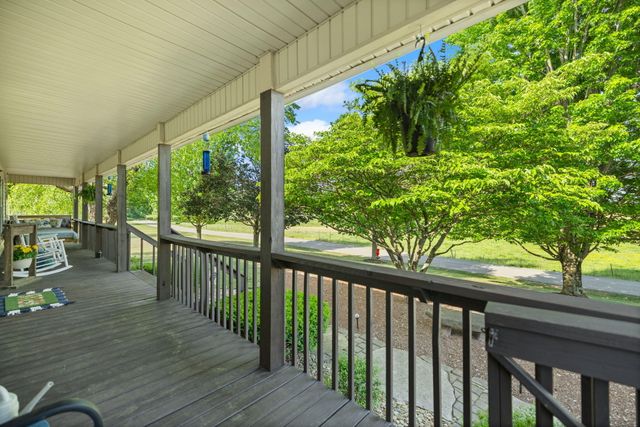 298 Forest Ridge Road, Bronston, KY 42518
