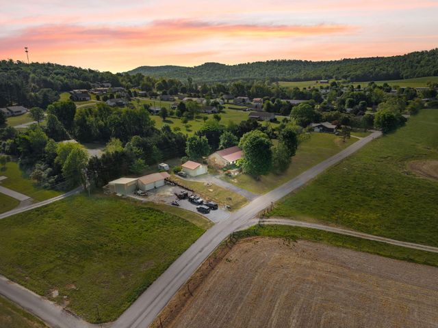 298 Forest Ridge Road, Bronston, KY 42518