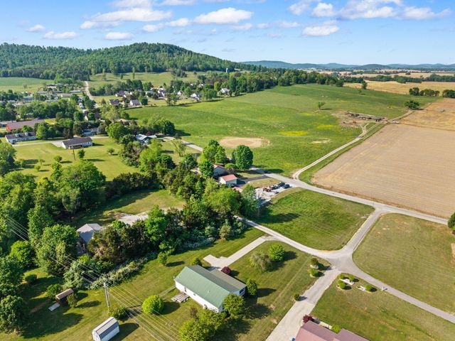 298 Forest Ridge Road, Bronston, KY 42518