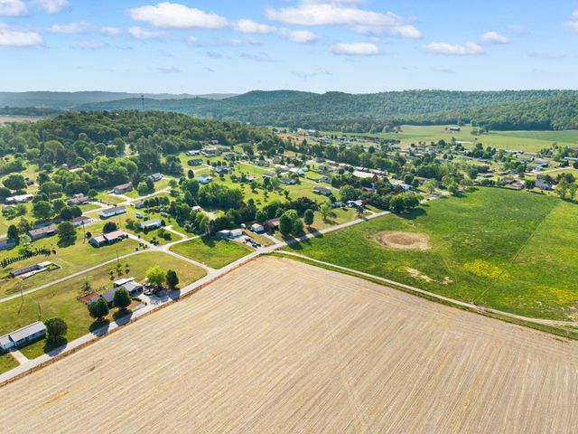 298 Forest Ridge Road, Bronston, KY 42518