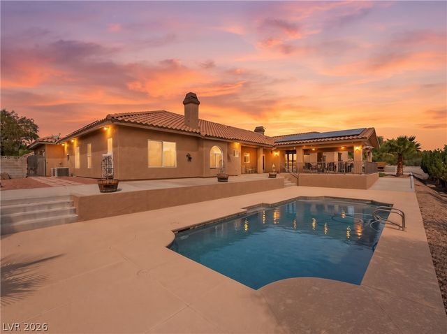 9760 Bright Angel Way, Las Vegas, NV 89149