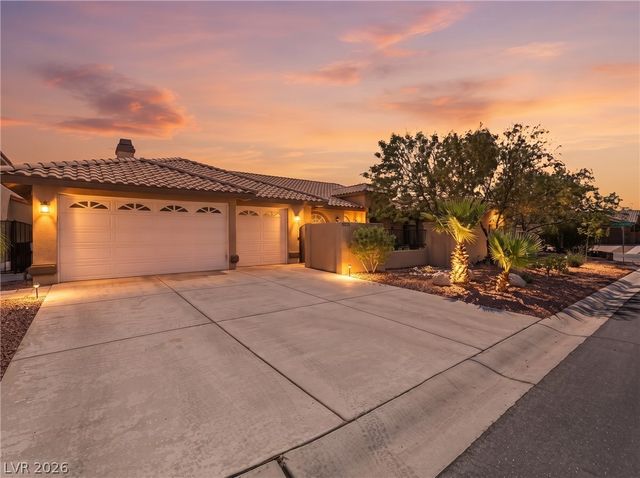 9760 Bright Angel Way, Las Vegas, NV 89149