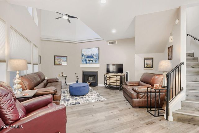 8825 S 51ST Street S 1, Phoenix, AZ 85044