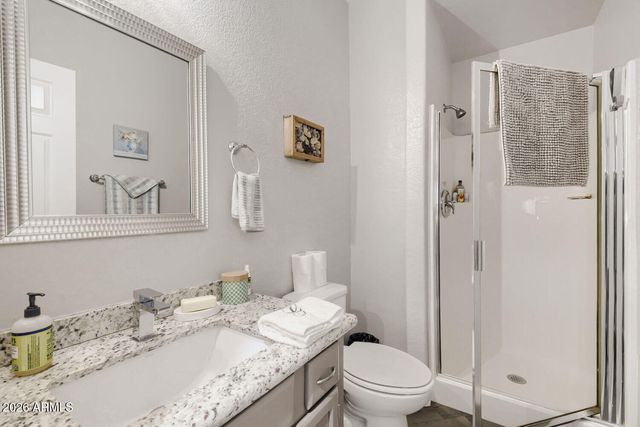 8825 S 51ST Street S 1, Phoenix, AZ 85044