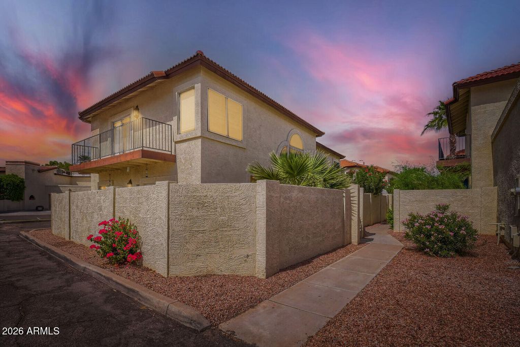 8825 S 51ST Street S 1, Phoenix, AZ 85044
