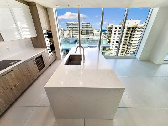 151 N Seabreeze blv E-1204, Fort Lauderdale, FL 33304