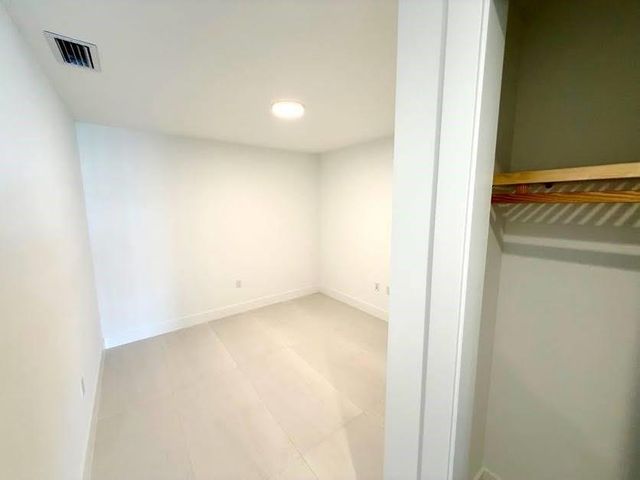 151 N Seabreeze blv E-1204, Fort Lauderdale, FL 33304