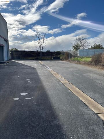 1000 Apollo Ct, Antioch, CA 94509