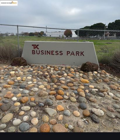 1000 Apollo Ct, Antioch, CA 94509