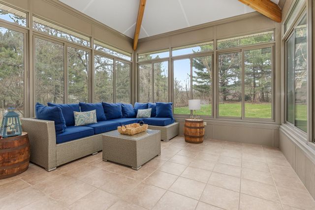 8149 Barony Point, Texas Twp, MI 49071