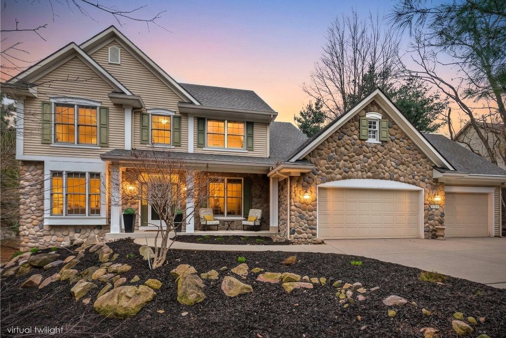 8149 Barony Point, Texas Twp, MI 49071