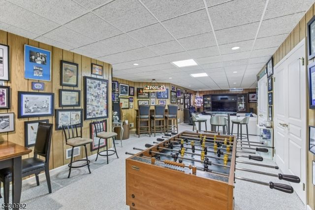 4 Fordham Rd, Livingston Twp., NJ 07039