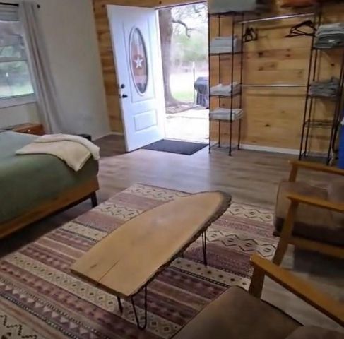 1115 County Road 220, Florence, TX 76527